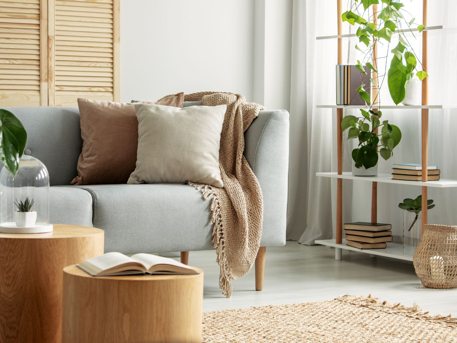 10 Ways to Refresh Your Living Room on a Budget